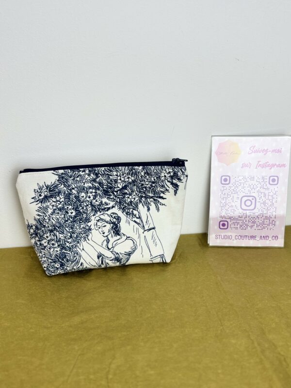 Trousse zippée essentielle / 3 tailles – Image 3