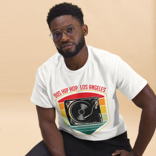 T-shirt classique unisexe Vintage – Image 4